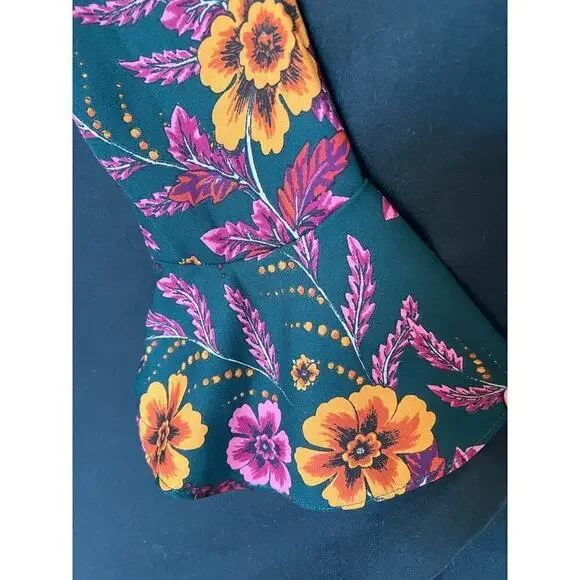 Everly High Low Floral Dress / Size small / dark green - Picture 5 of 8